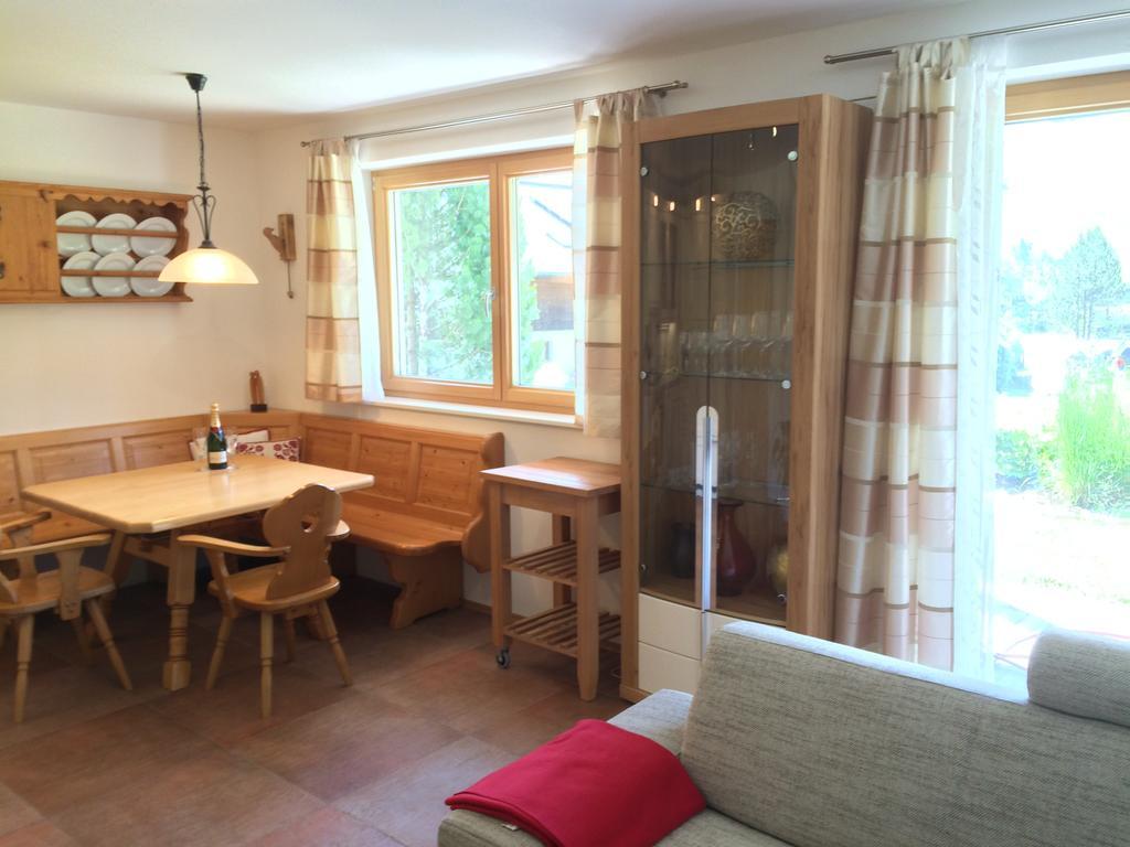 Sunny Villa Bad Kleinkirchheim Habitación foto